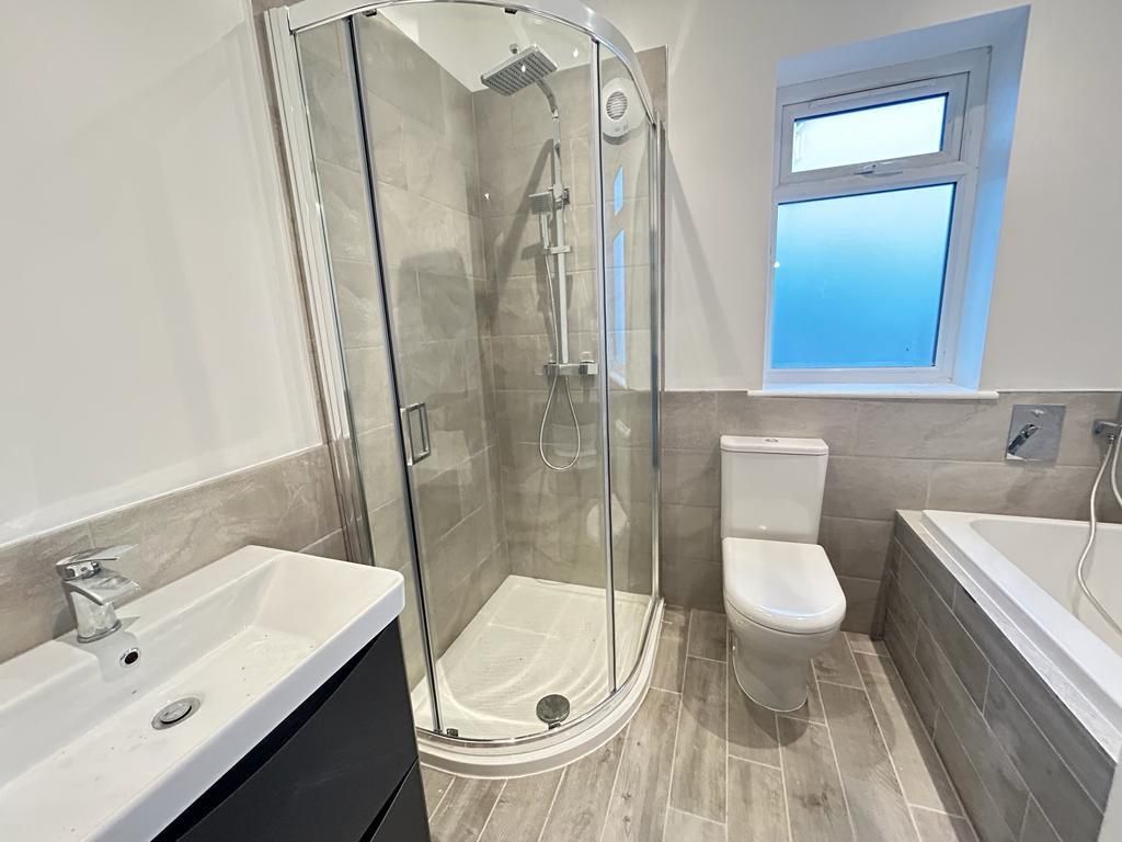Property photo 3 of 25 4c85F388-B18d-4Acd-B1E2-c3F7Ded3135A.Jpg