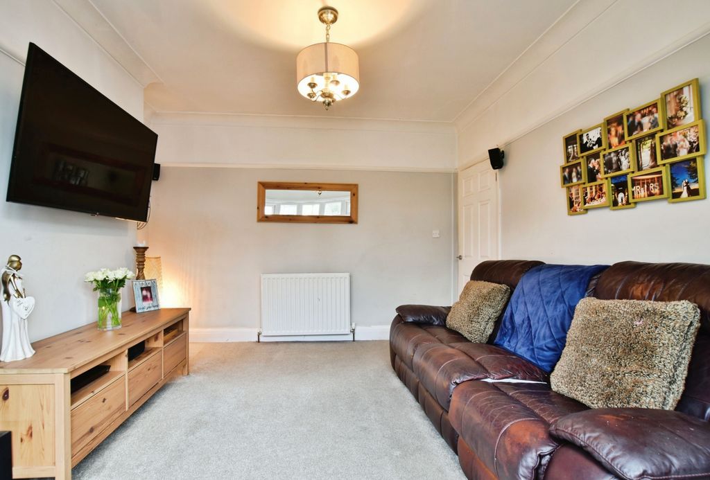 Property photo 3 of 15 Living Room