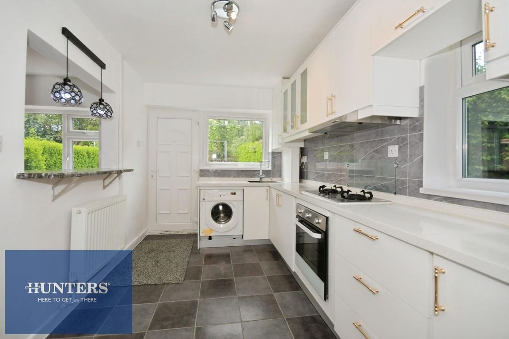 Property photo 3 of 20 Kitchen 01.Jpg