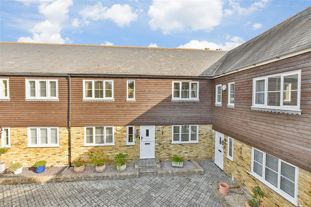 Property photo 1 of 19 External (Web)