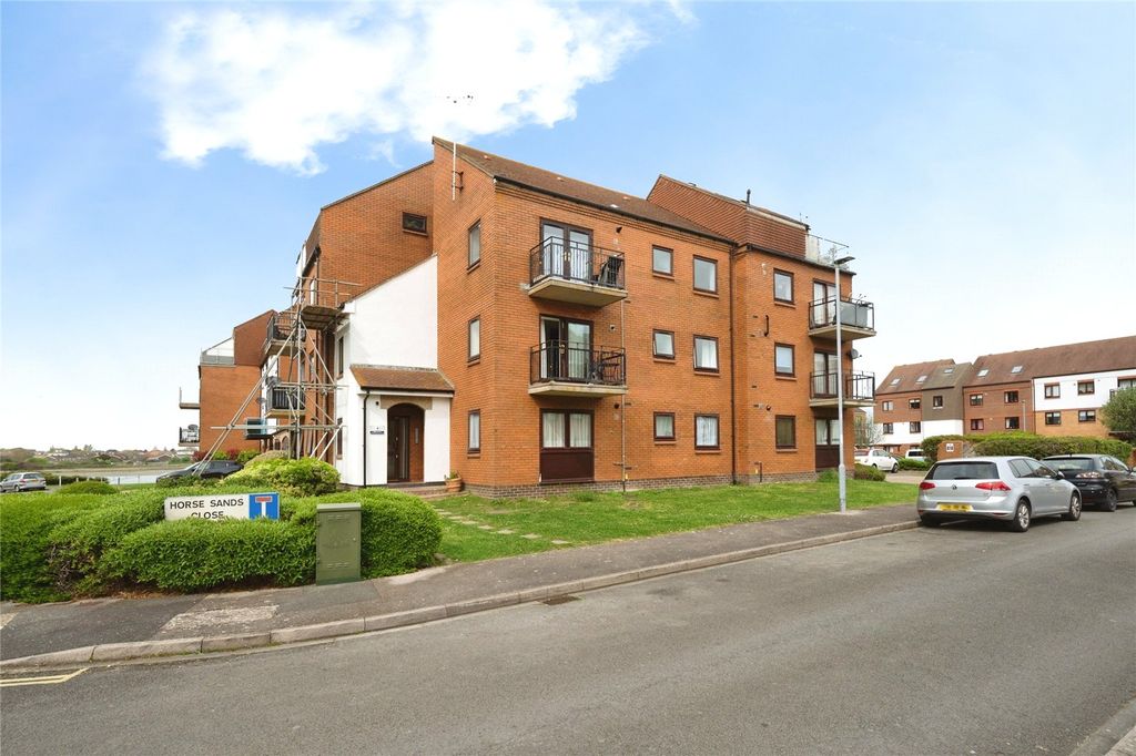 Property photo 1 of 9 Picture No. 15