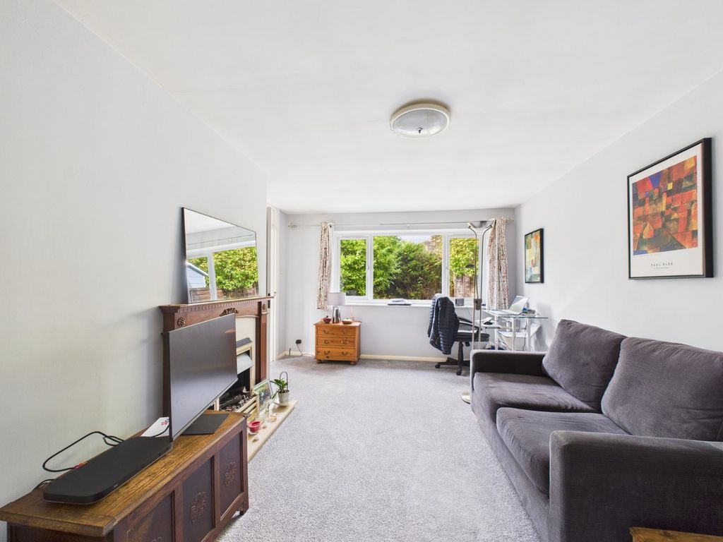 Property photo 2 of 11 Picture No. 08