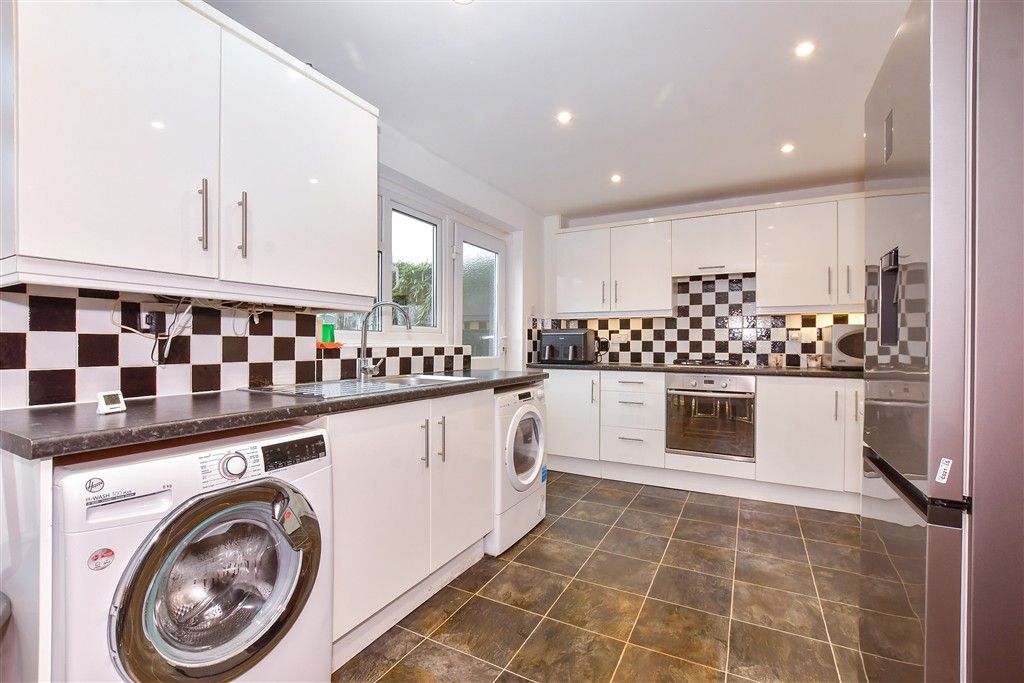 Property photo 1 of 15 Kitchen/Diner