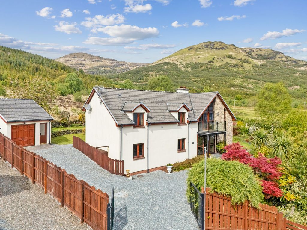 Property photo 1 of 58