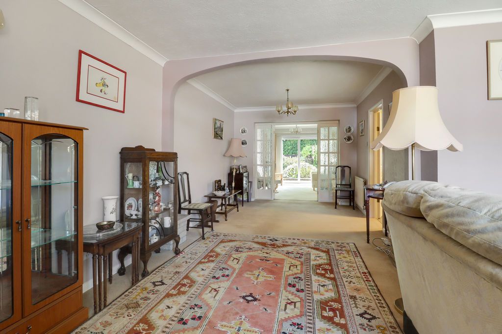 Property photo 3 of 16 Photo 6