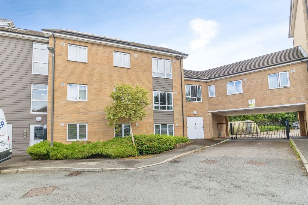 Property photo 1 of 13