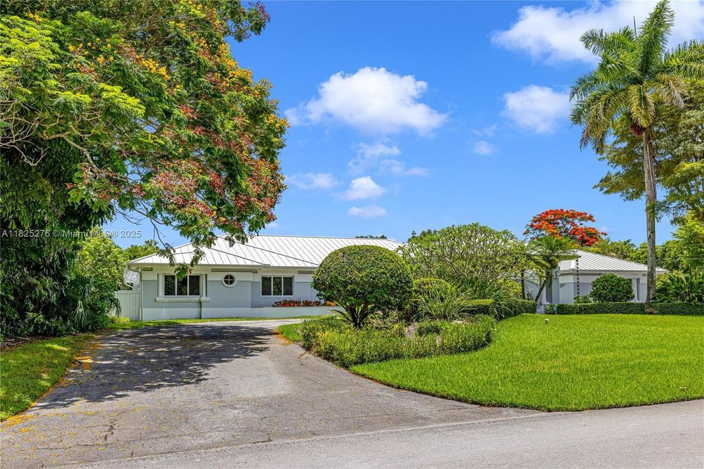 Property photo 3 of 50 <Alttext/>