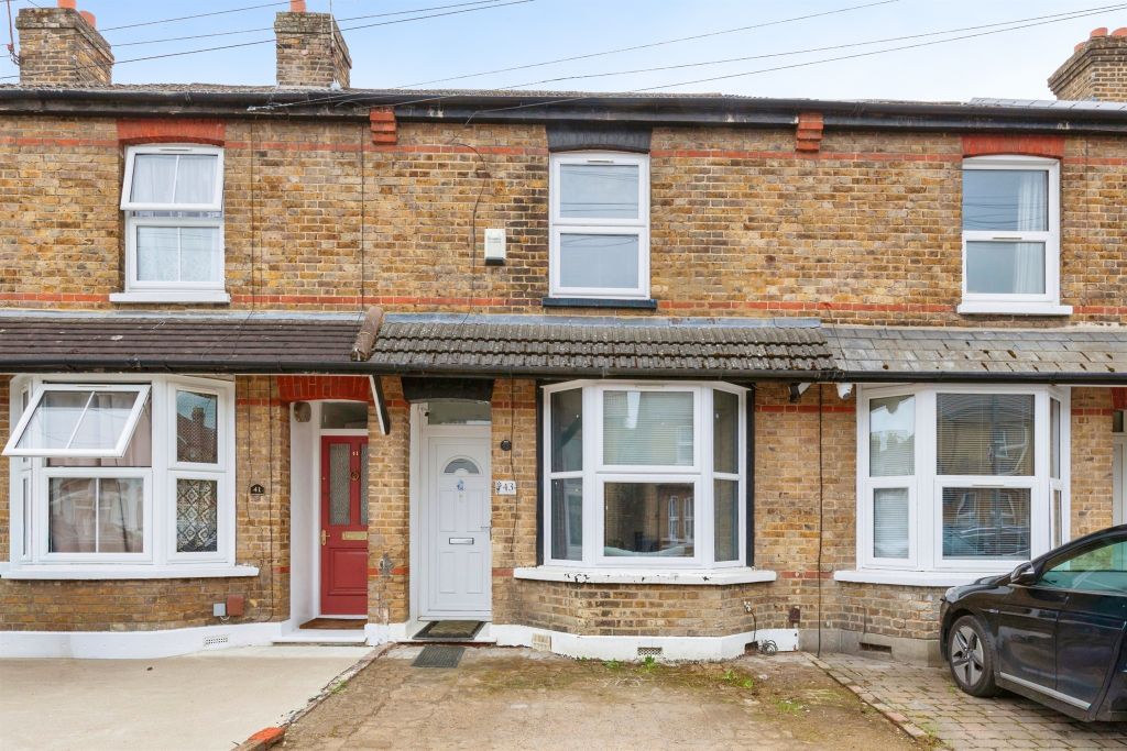 Property photo 1 of 18