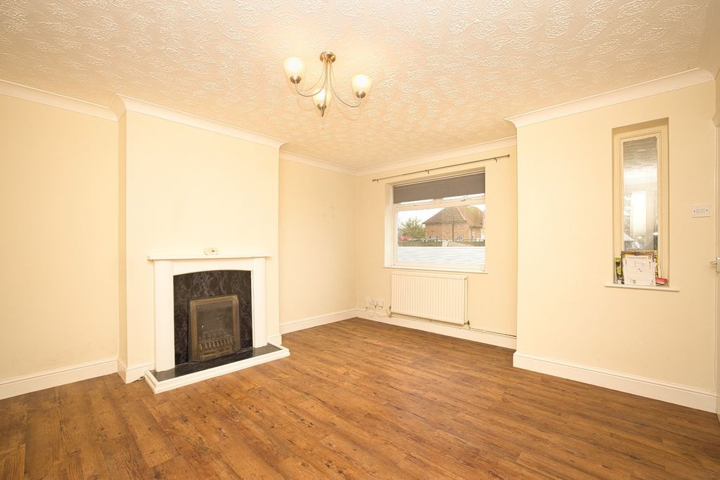 Property photo 2 of 12 Picture 2