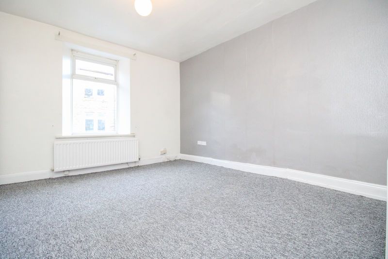 Property photo 2 of 9 Lounge