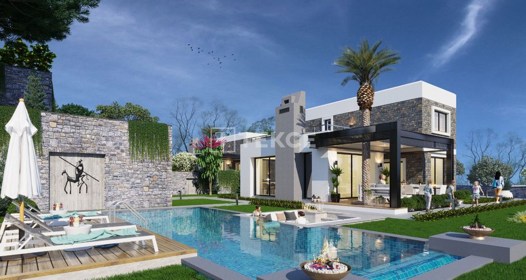 Property photo 3 of 43