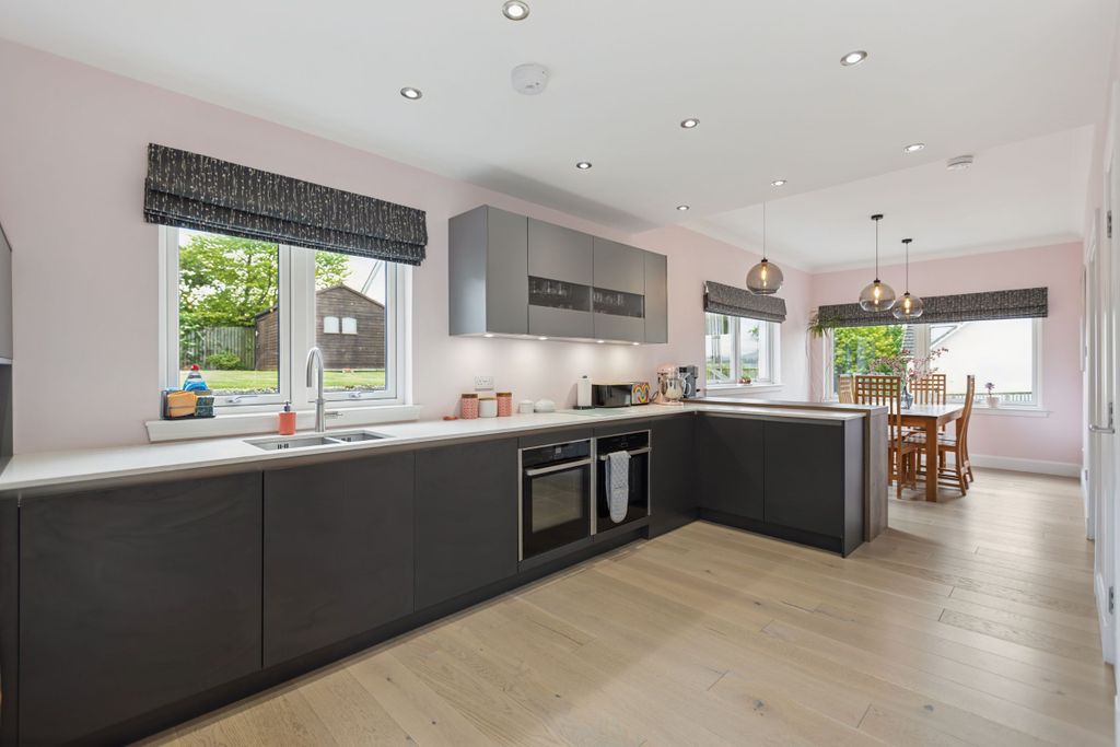 Additional image 9 of 5 bed detached house for saleDoig Park, Thornhill, Stirling FK8