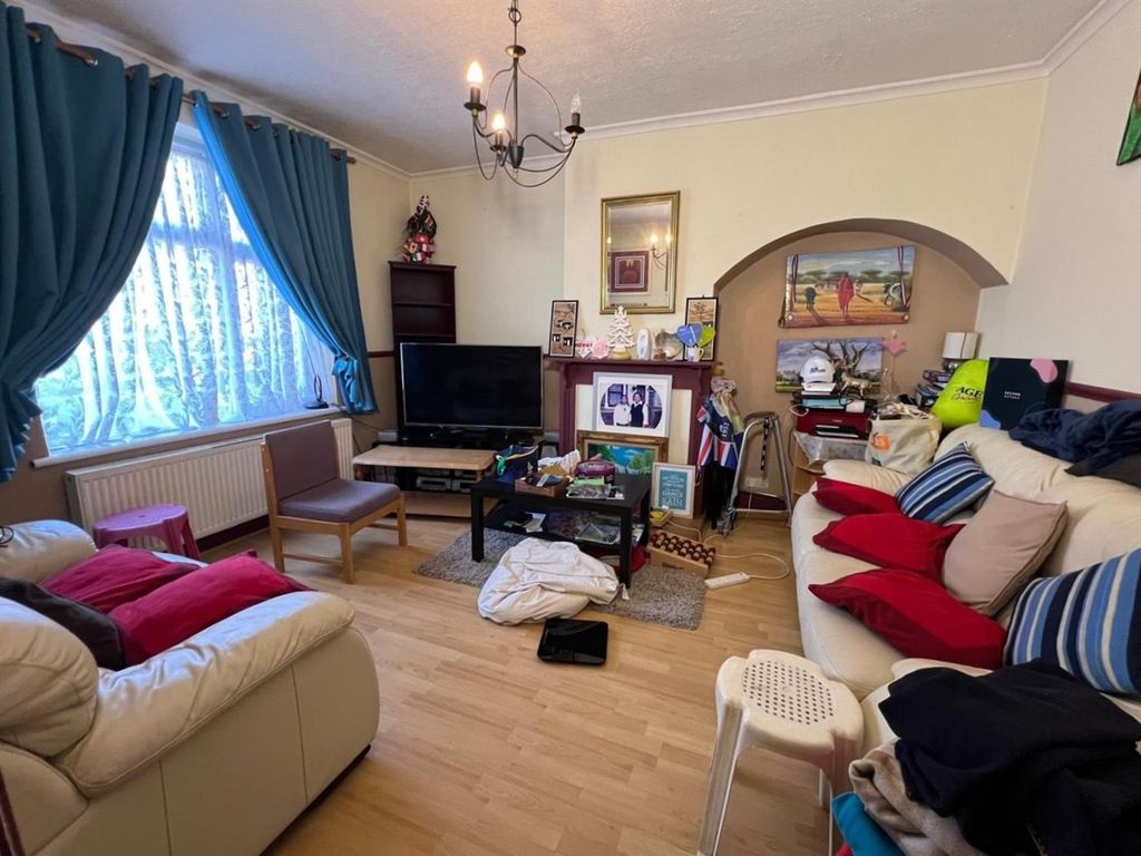 Property photo 3 of 11 03.Jpg