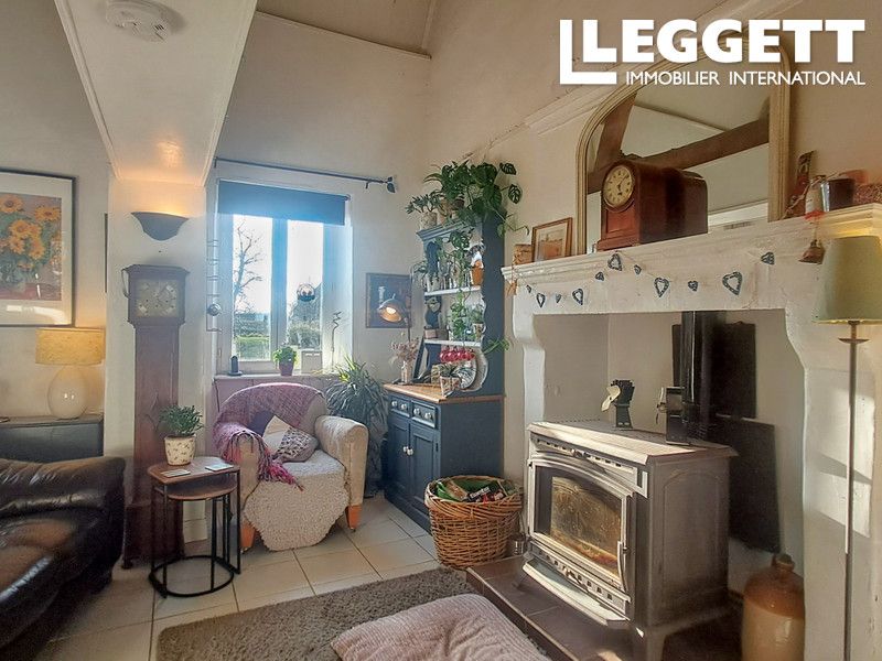 Property photo 3 of 10