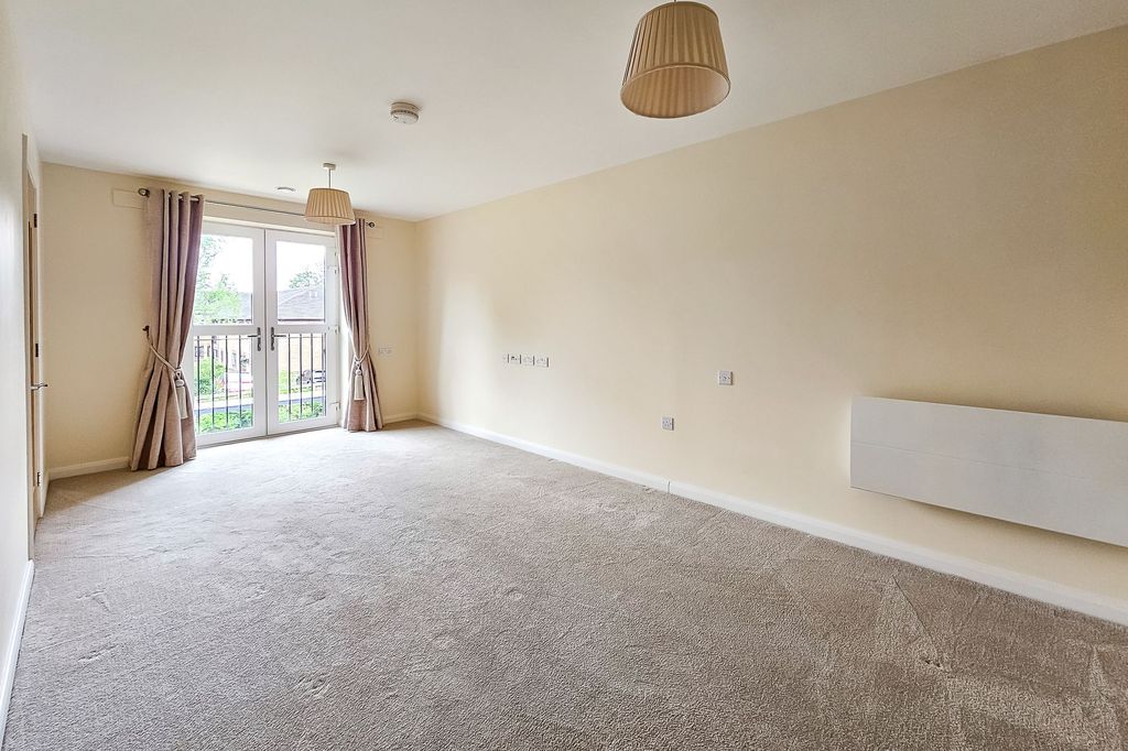 Property photo 3 of 22