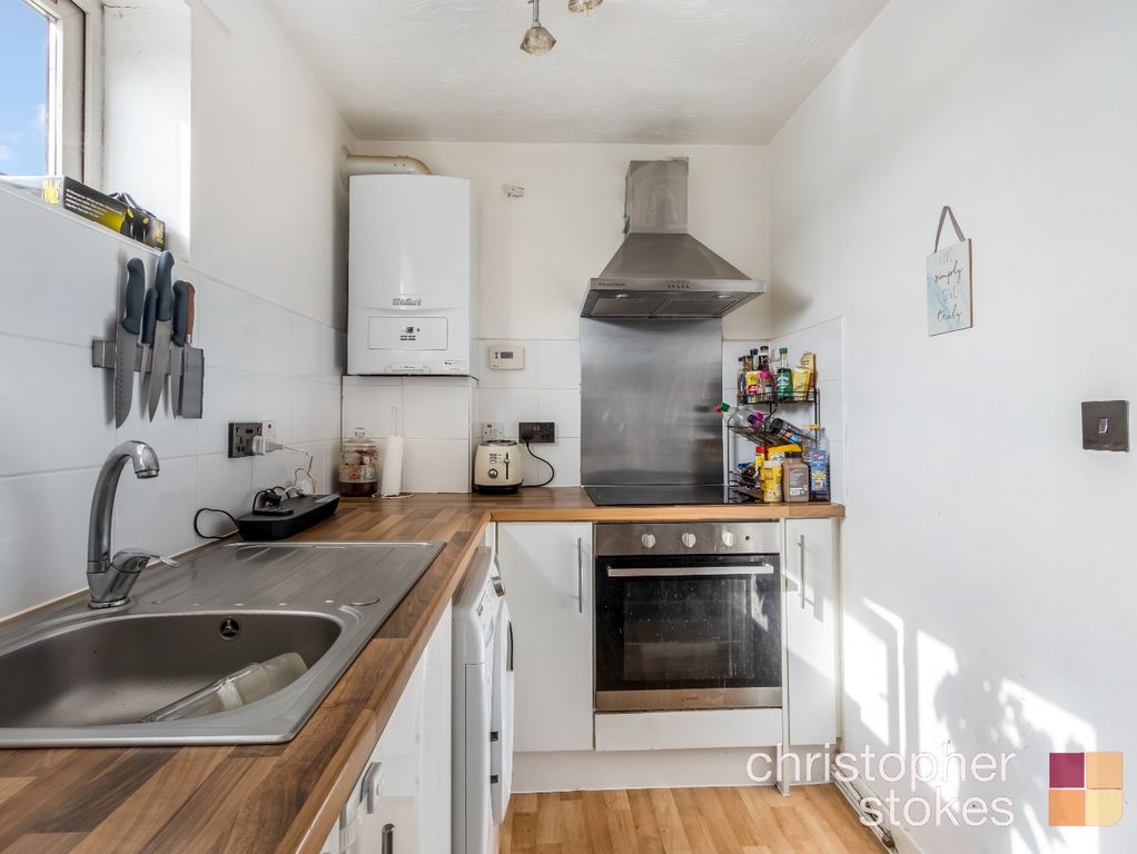Property photo 3 of 14 4140113