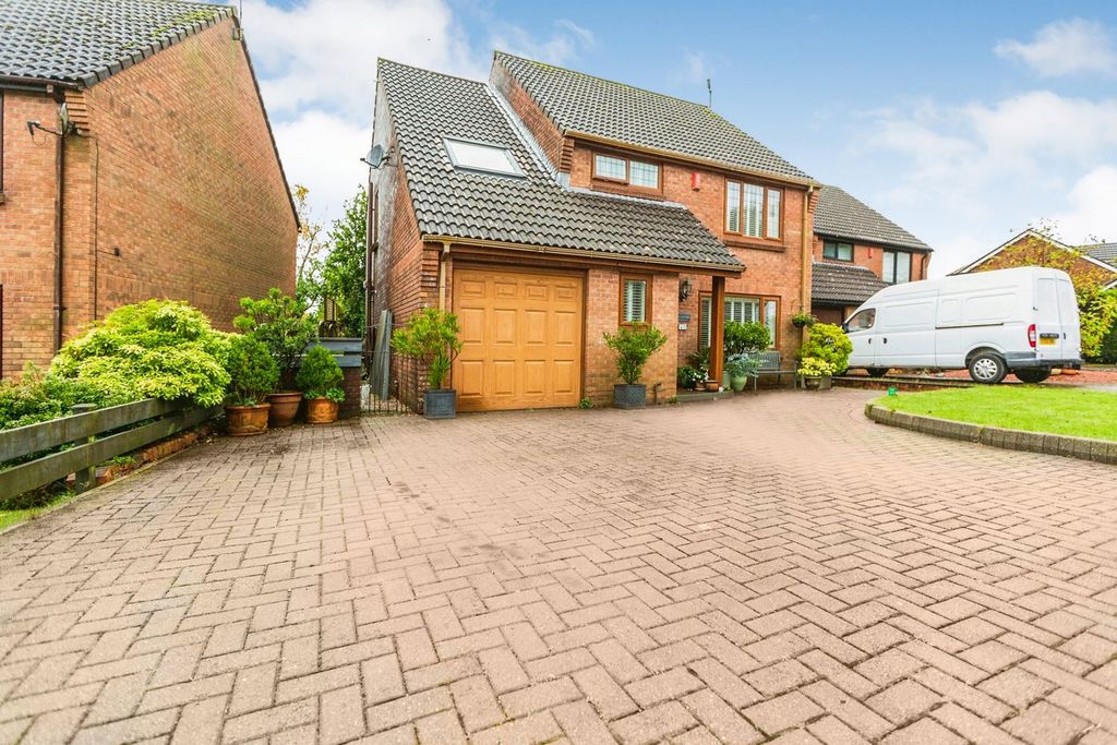Property photo 1 of 26