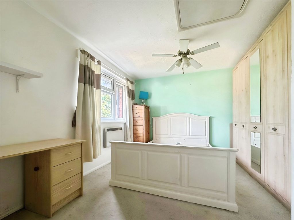 Property photo 3 of 13 Bedroom
