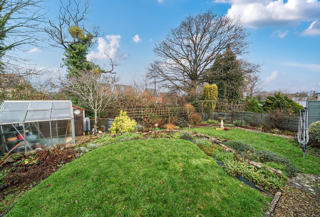 Property photo 2 of 22 1389307-34-69418c...