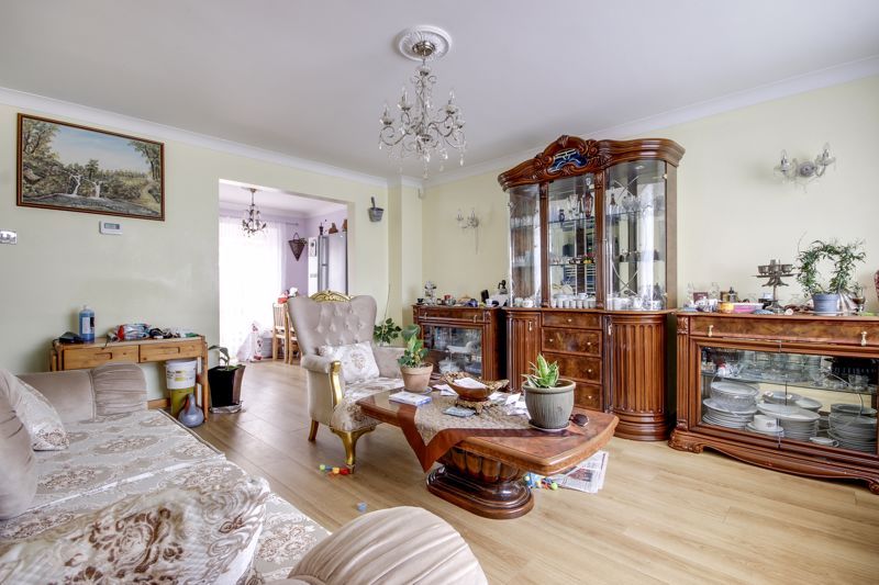 Property photo 2 of 18 Photo 8
