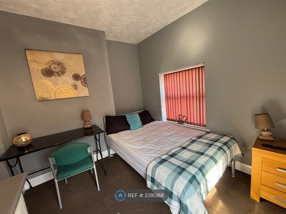 Property photo 2 of 6