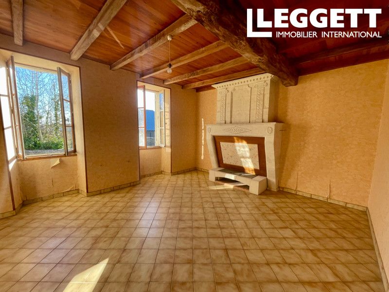 Property photo 2 of 10