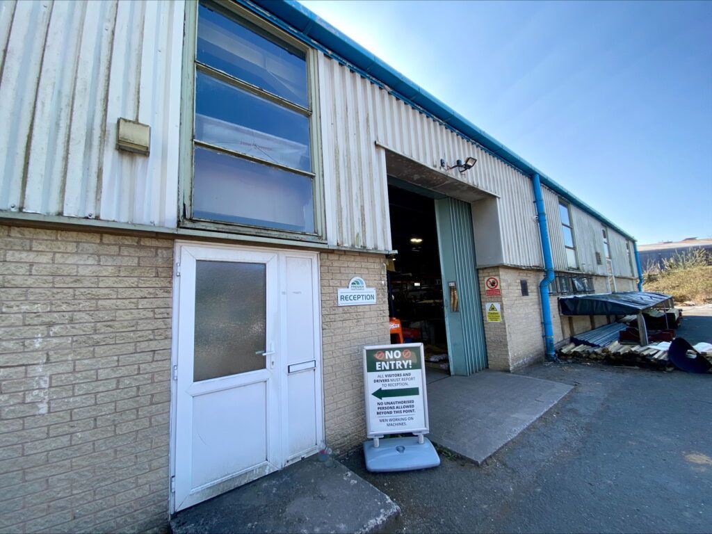Property photo 1 of 7
