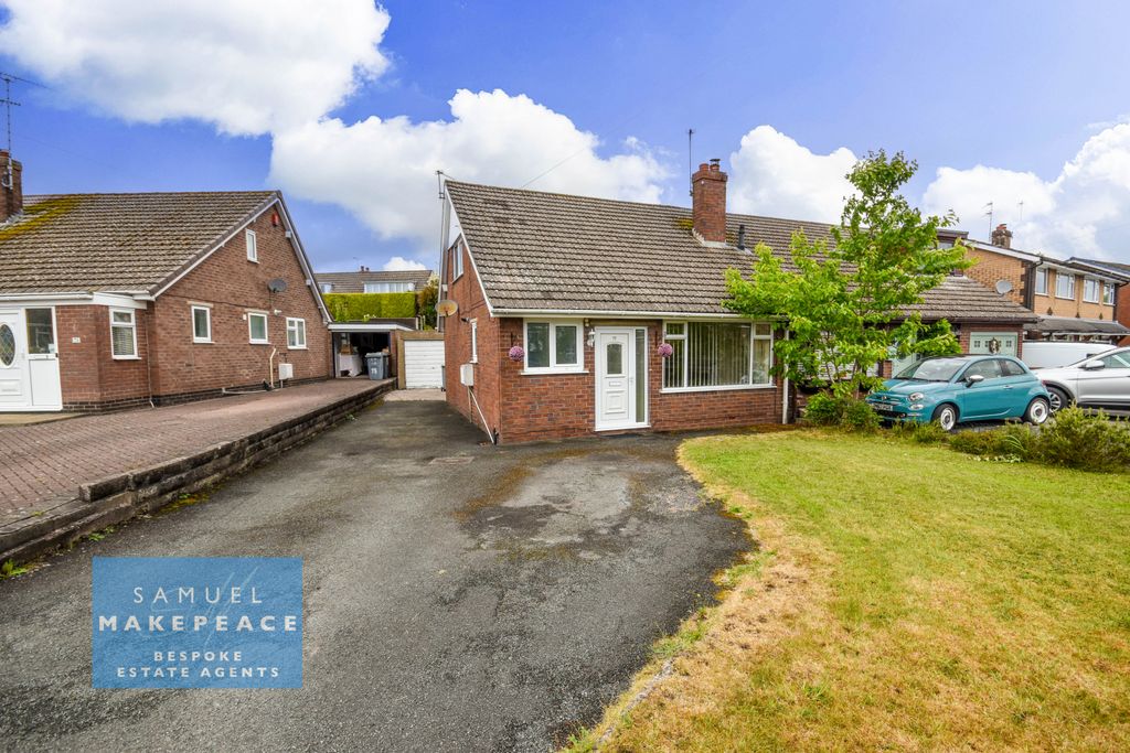 Property photo 1 of 18 Two Bedroom Semi Detached Dormer Bungalow With Large Driveway