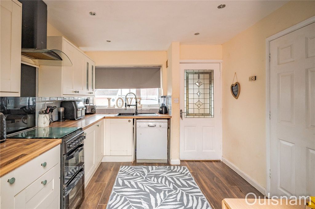 Property photo 3 of 17 Picture No. 07