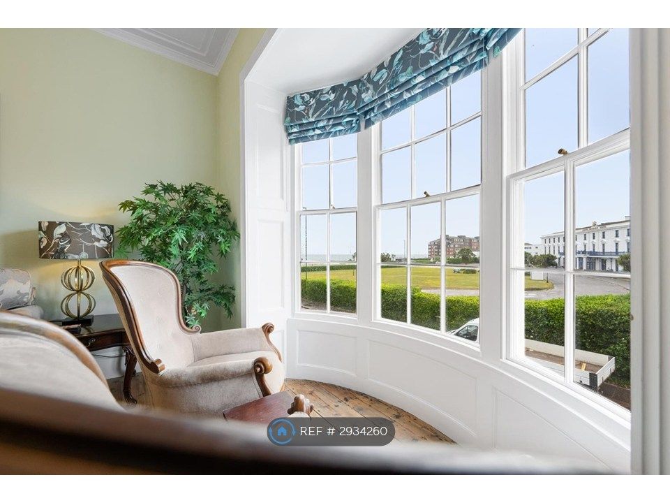 Property photo 2 of 33 Lounge With Westerly Sea View