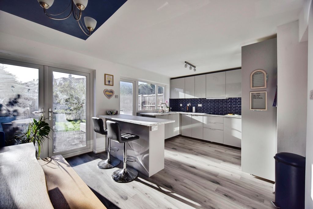 Property photo 2 of 20 Extended Open Plan Modern Kitchen