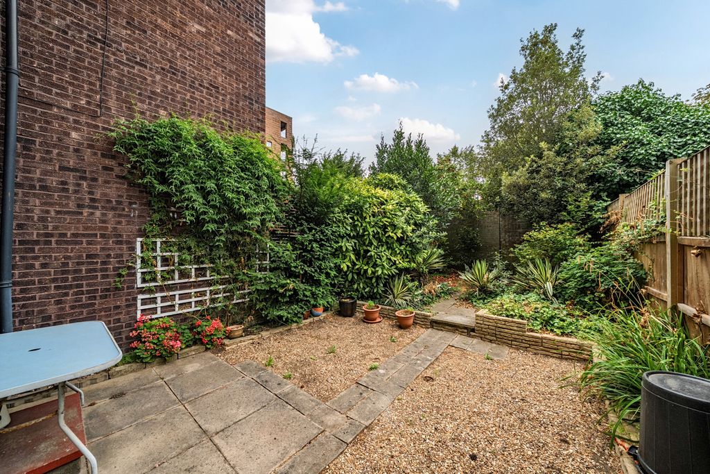 Property photo 3 of 20 1510331-16-6A8458...