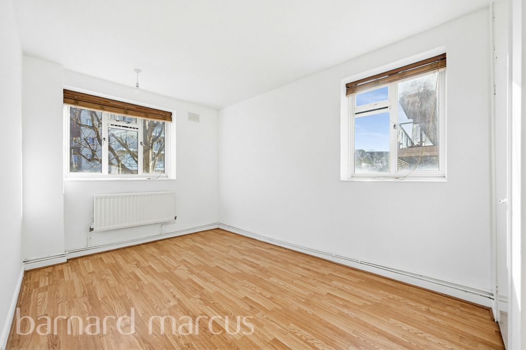 Property photo 2 of 8 Reception Room