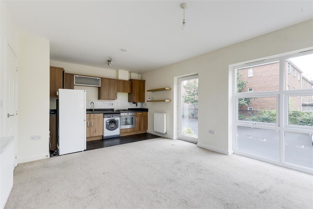 Property photo 3 of 15 Img_9916-Img_9920.Jpg