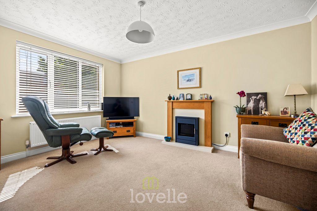 Property photo 3 of 19