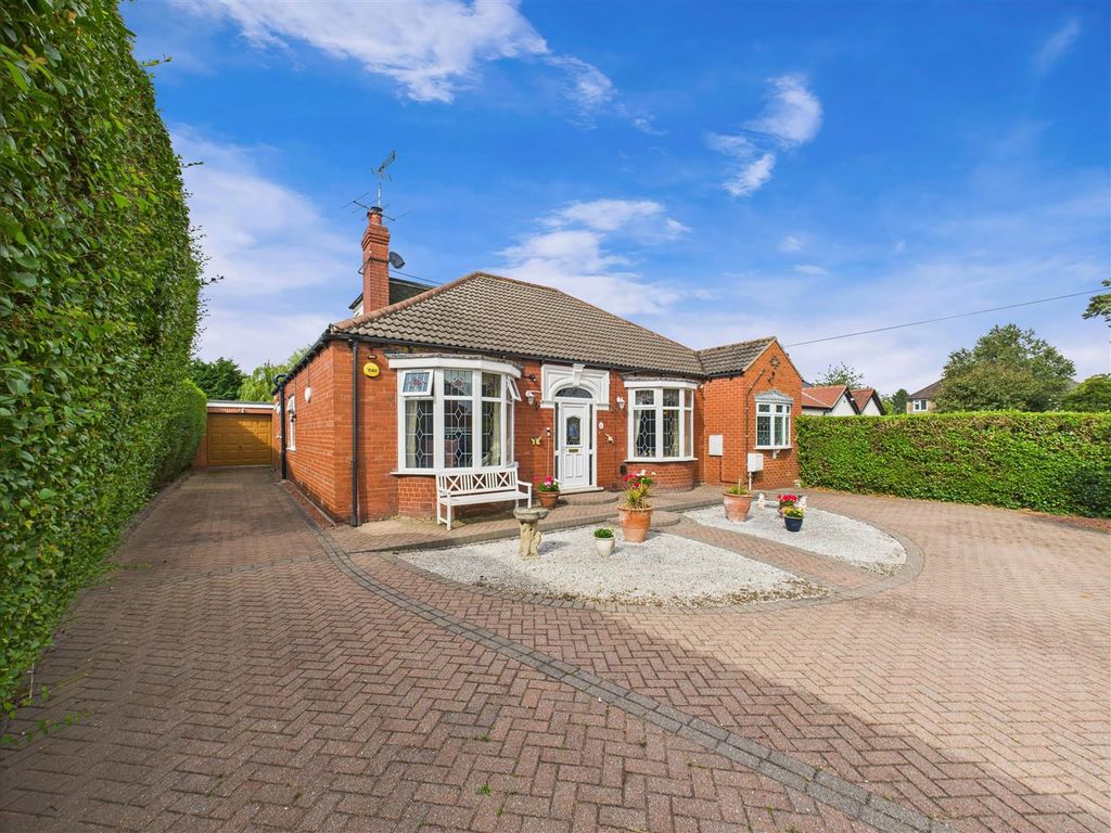 Property photo 1 of 23 Cam03486G0-Pr0127-Still039.Jpg