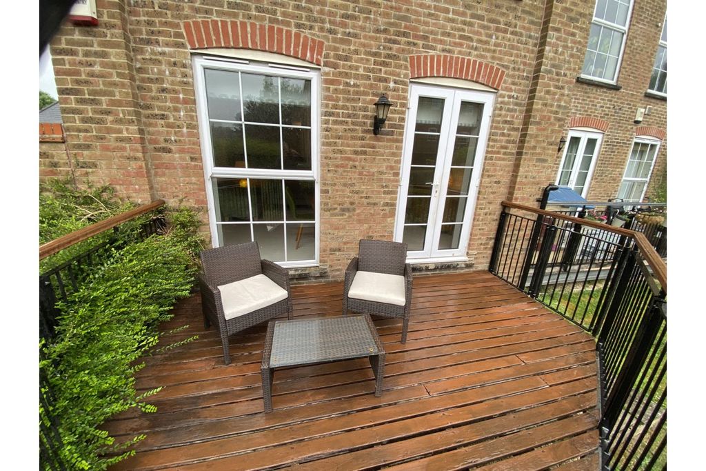Property photo 1 of 26 Sun Terrace