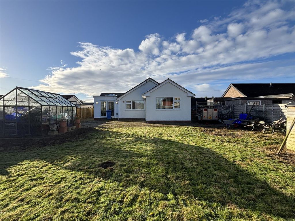 Additional image 28 of 3 bed detached bungalow for saleClwydian Avenue, St. Asaph LL17