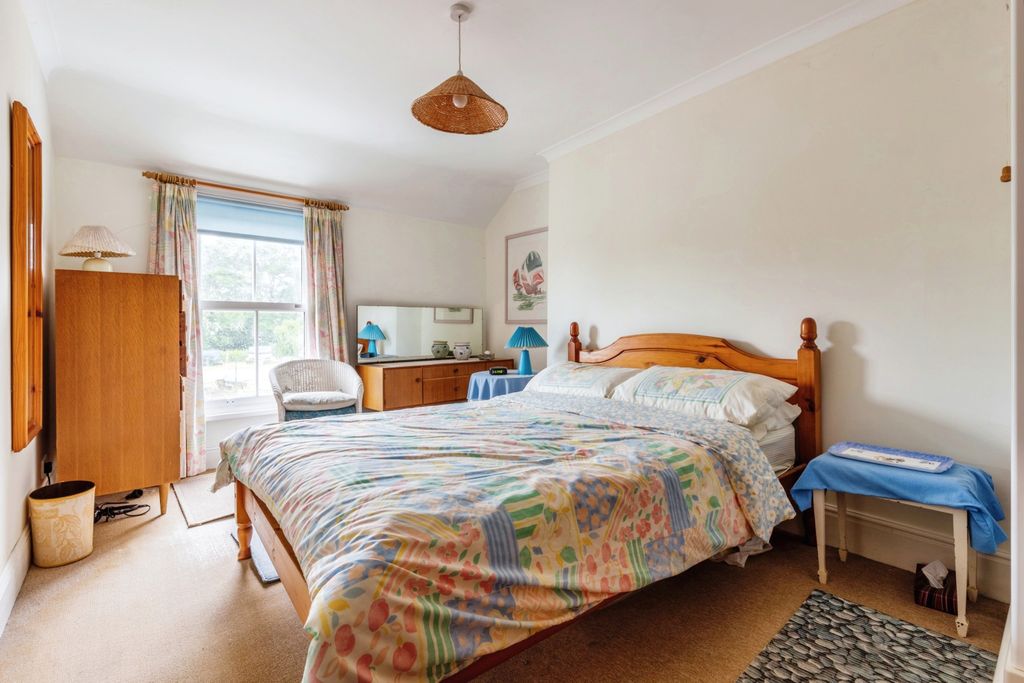 Property photo 3 of 17 Photography
