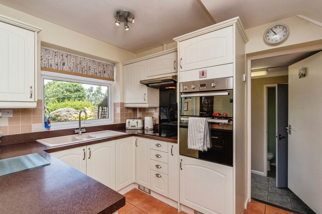 Property photo 3 of 20 Pbox-Img.Jpg