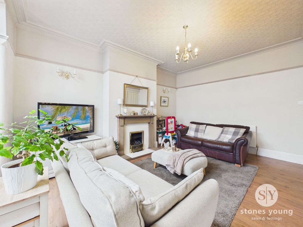 Property photo 3 of 24
