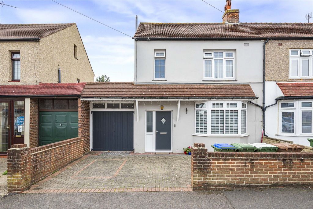 Property photo 1 of 25 Picture No. 27