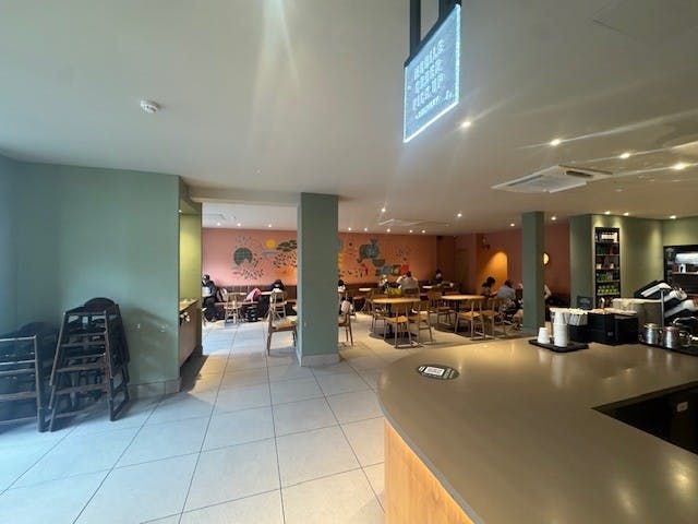 Property photo 2 of 14 Seating Area.Jpg