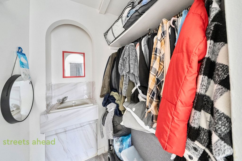 Additional image 8 of 2 bed flat for saleDavies Close, Croydon CR0