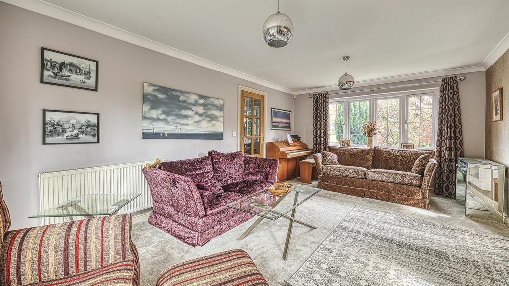 Additional image 9 of 5 bed detached house for saleCoppicewood Drive, Littleover, Derby DE23