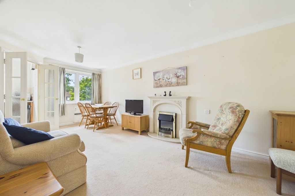 Property photo 2 of 10 Picture No. 20