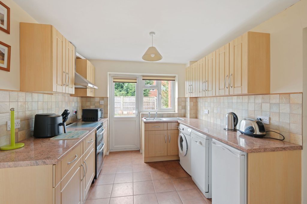 Property photo 2 of 13