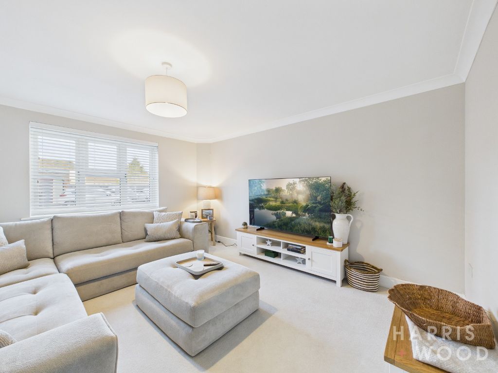 Property photo 2 of 13 4794253