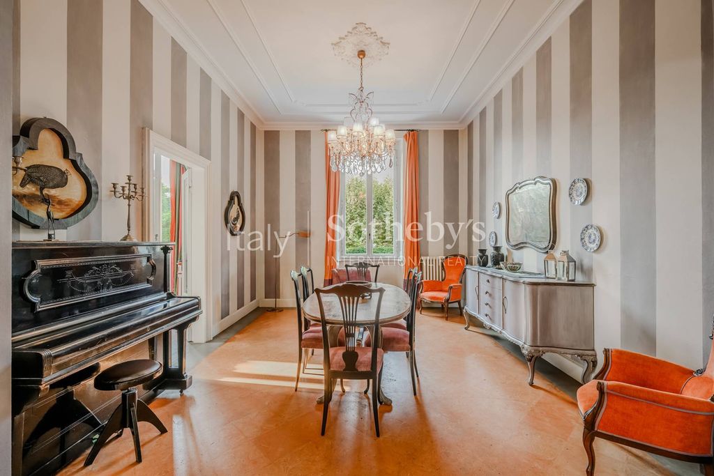 Property photo 3 of 30