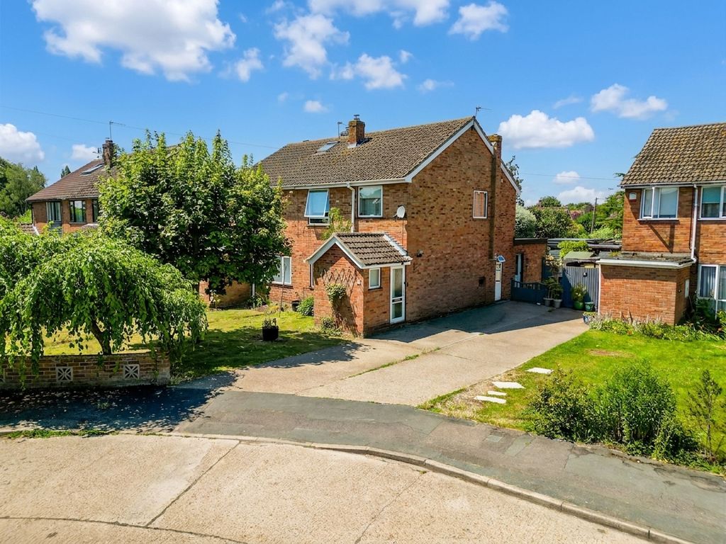 Property photo 2 of 22